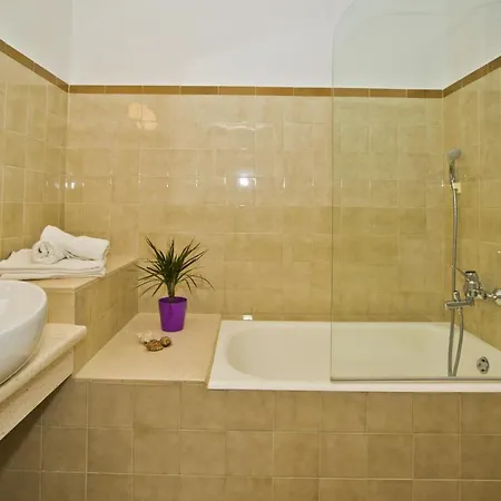 Castle Stambuk Appartement Hvar Town Buitenkant foto