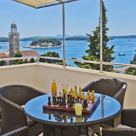 Castle Stambuk Appartement Hvar Town Buitenkant foto