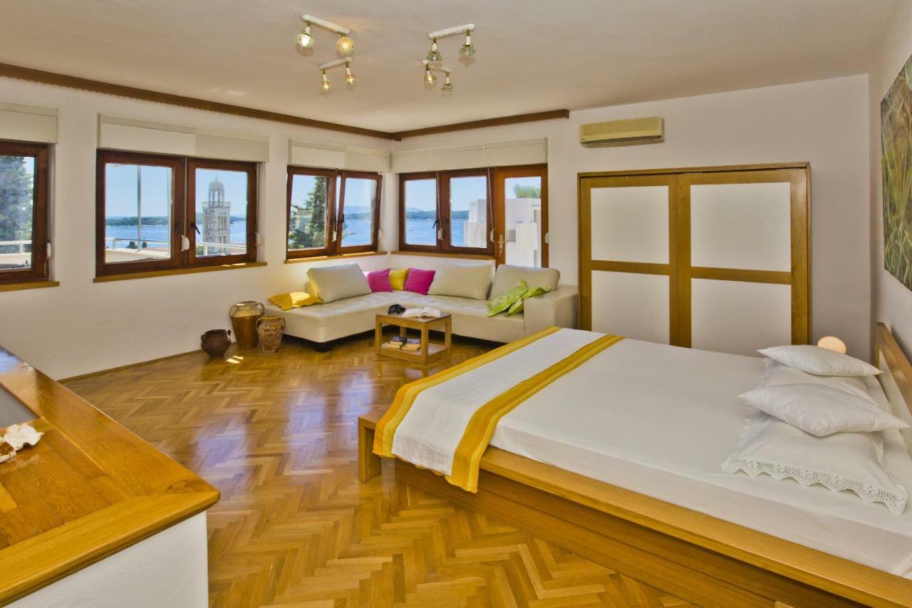 Castle Stambuk Apartment Hvar Town