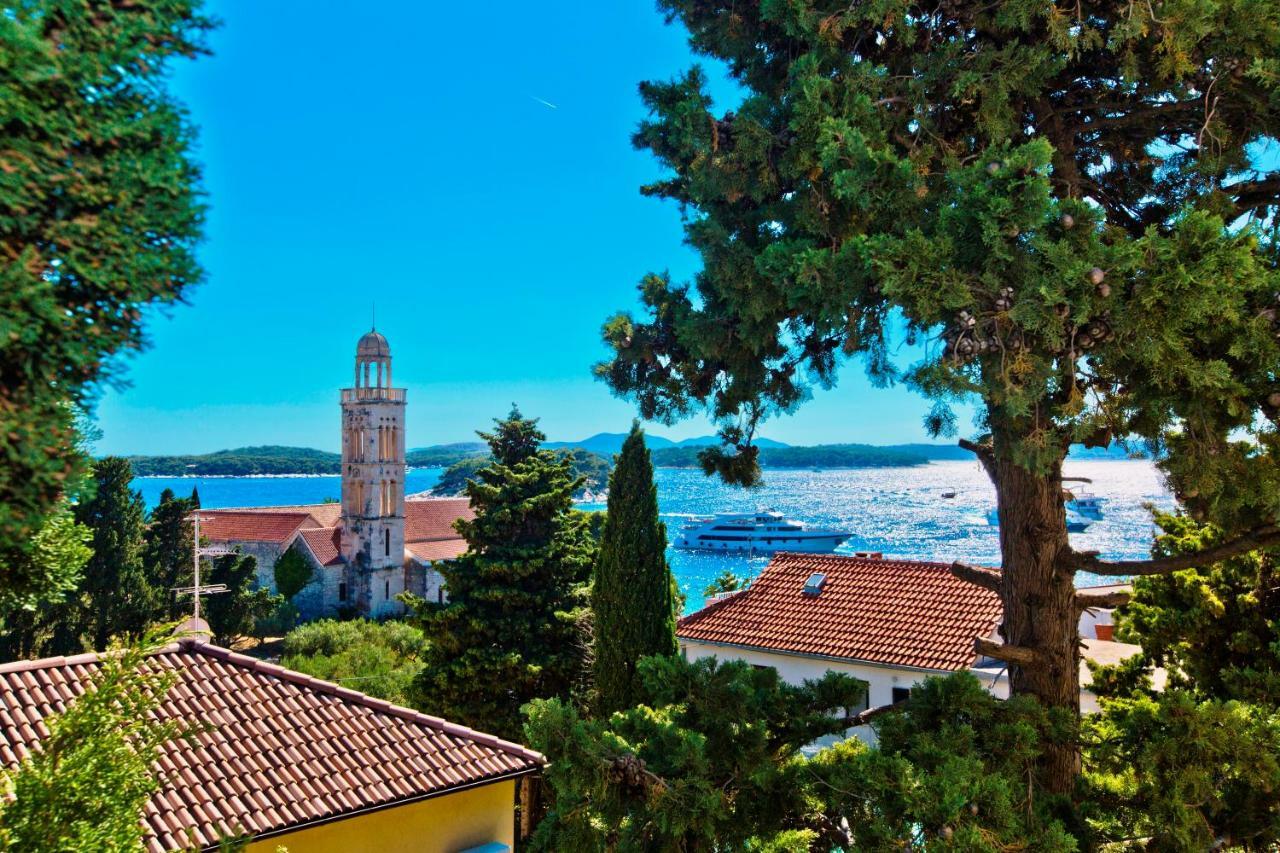 Castle Stambuk Apartment Hvar Town
