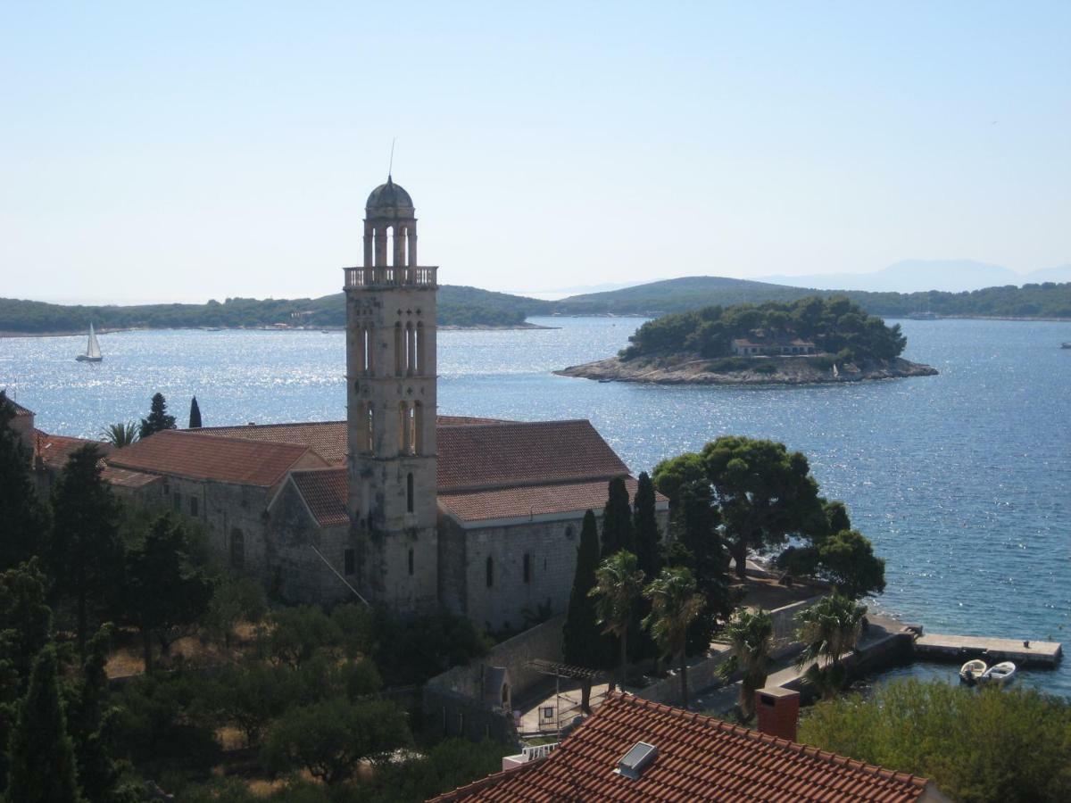 Castle Stambuk